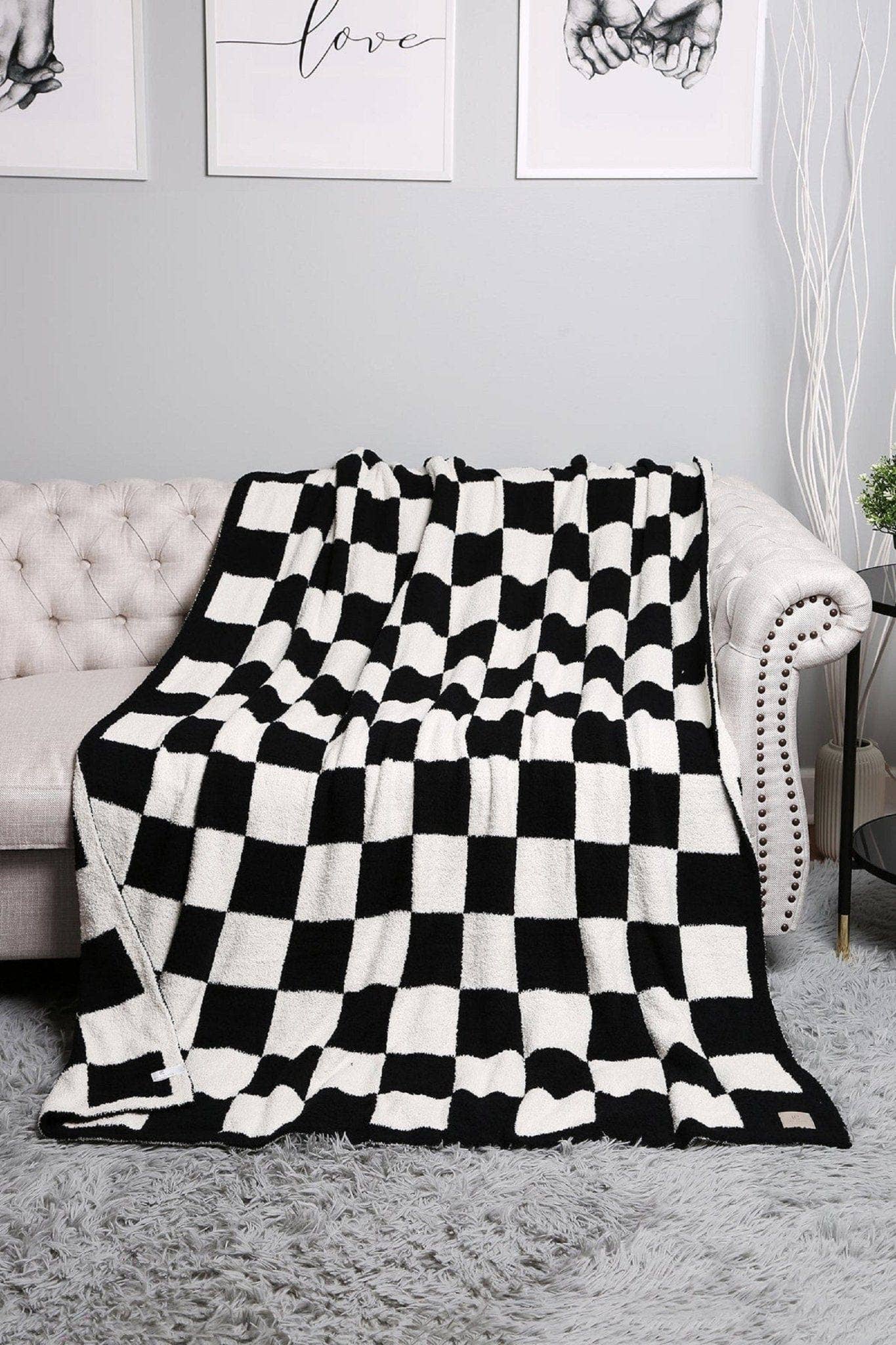 Checkered Blanket: Black
