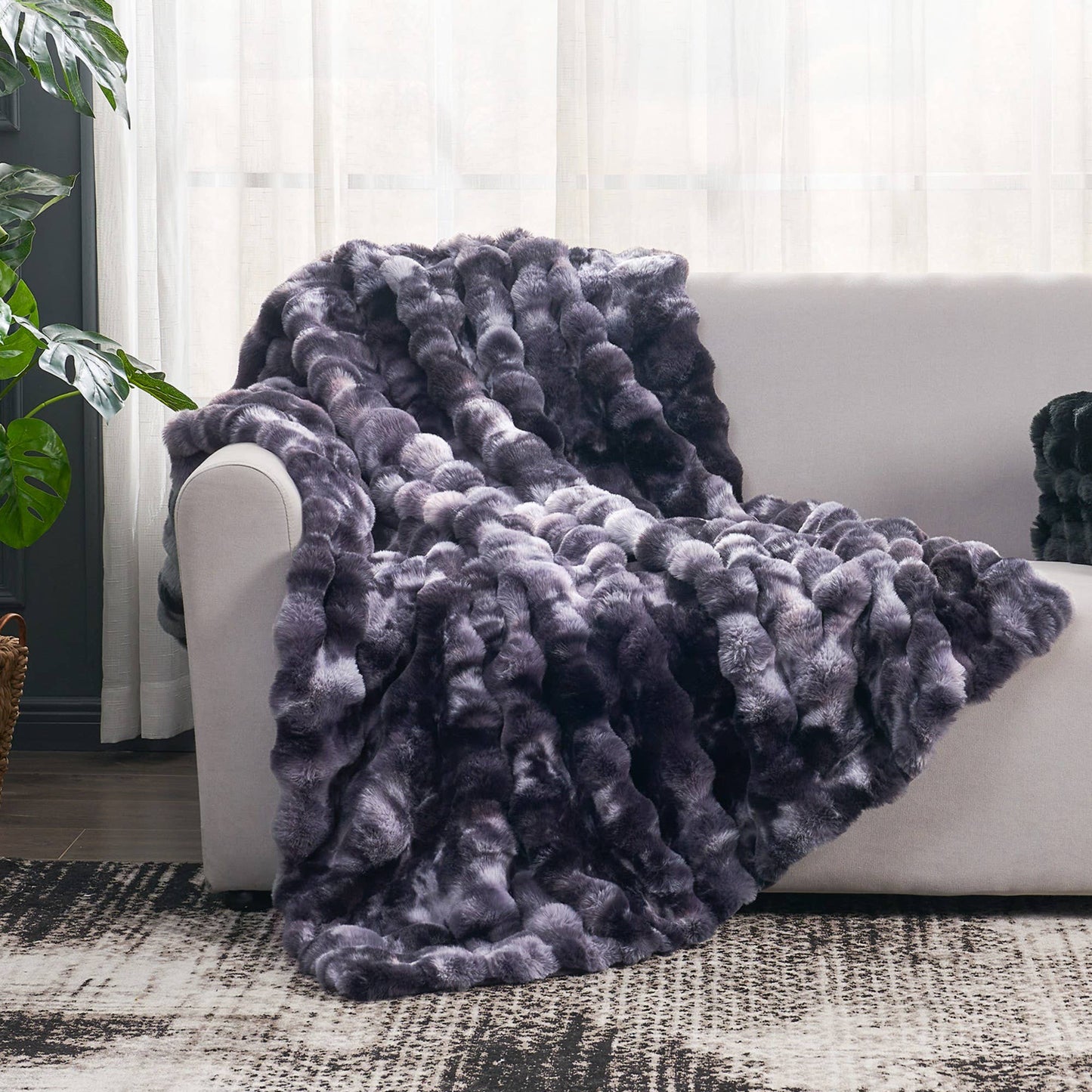 CB Bubble Throw Black