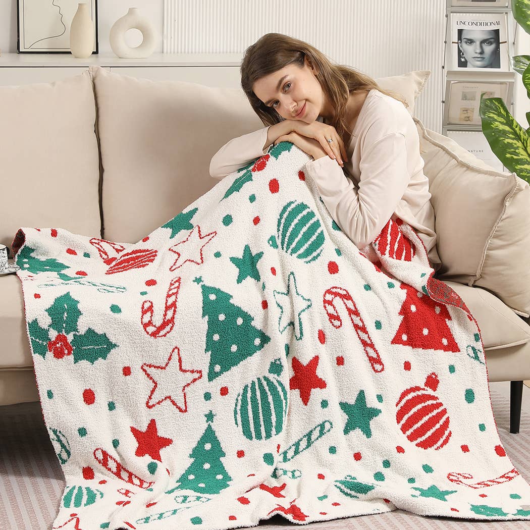 Festive Holiday Pattern Print Cozy Throw Blanket: GNRD / ONE SIZE