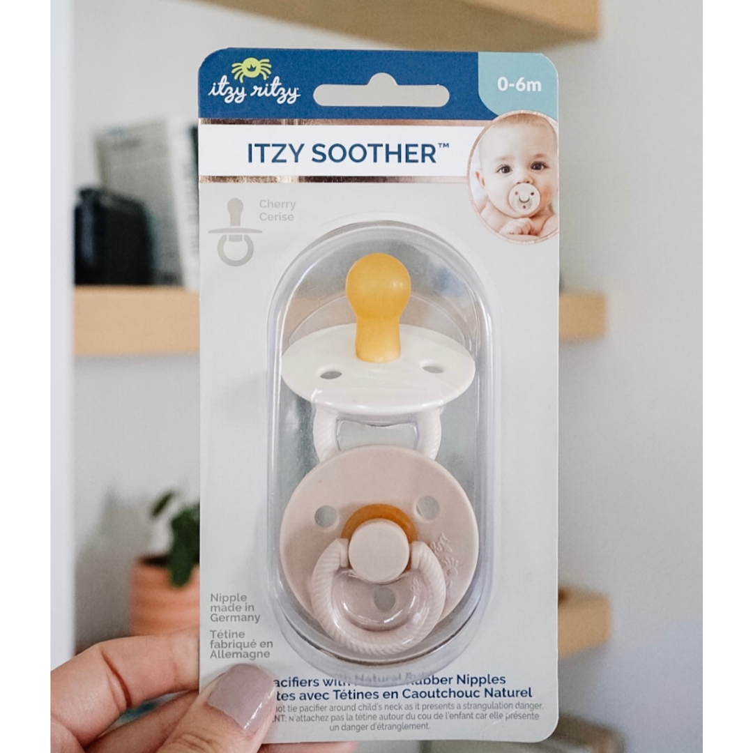 Itzy Soother™ Natural Rubber Paci Sets: Coconut + Toast 6-18 M