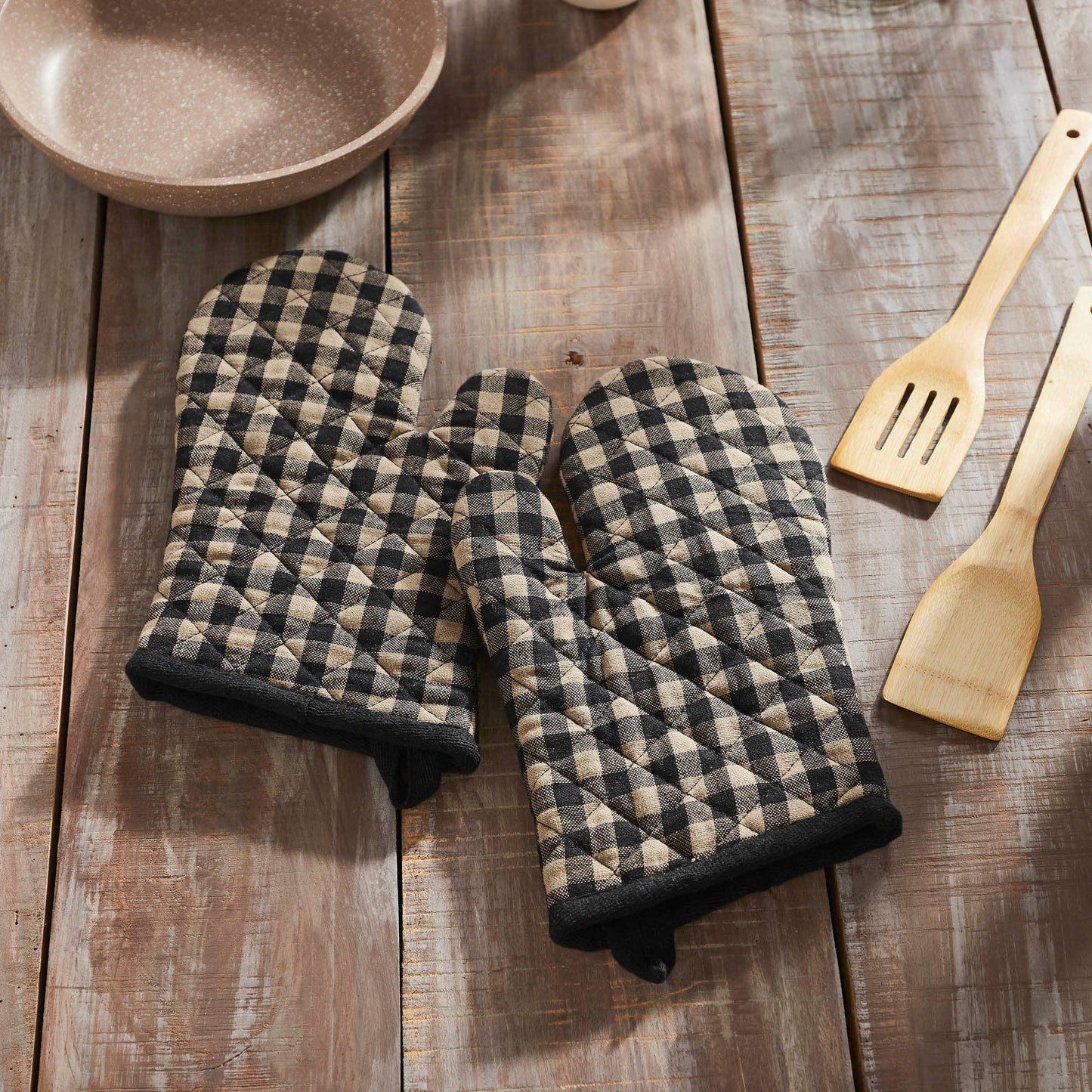 Black Checkered Oven Mitt Set of 2