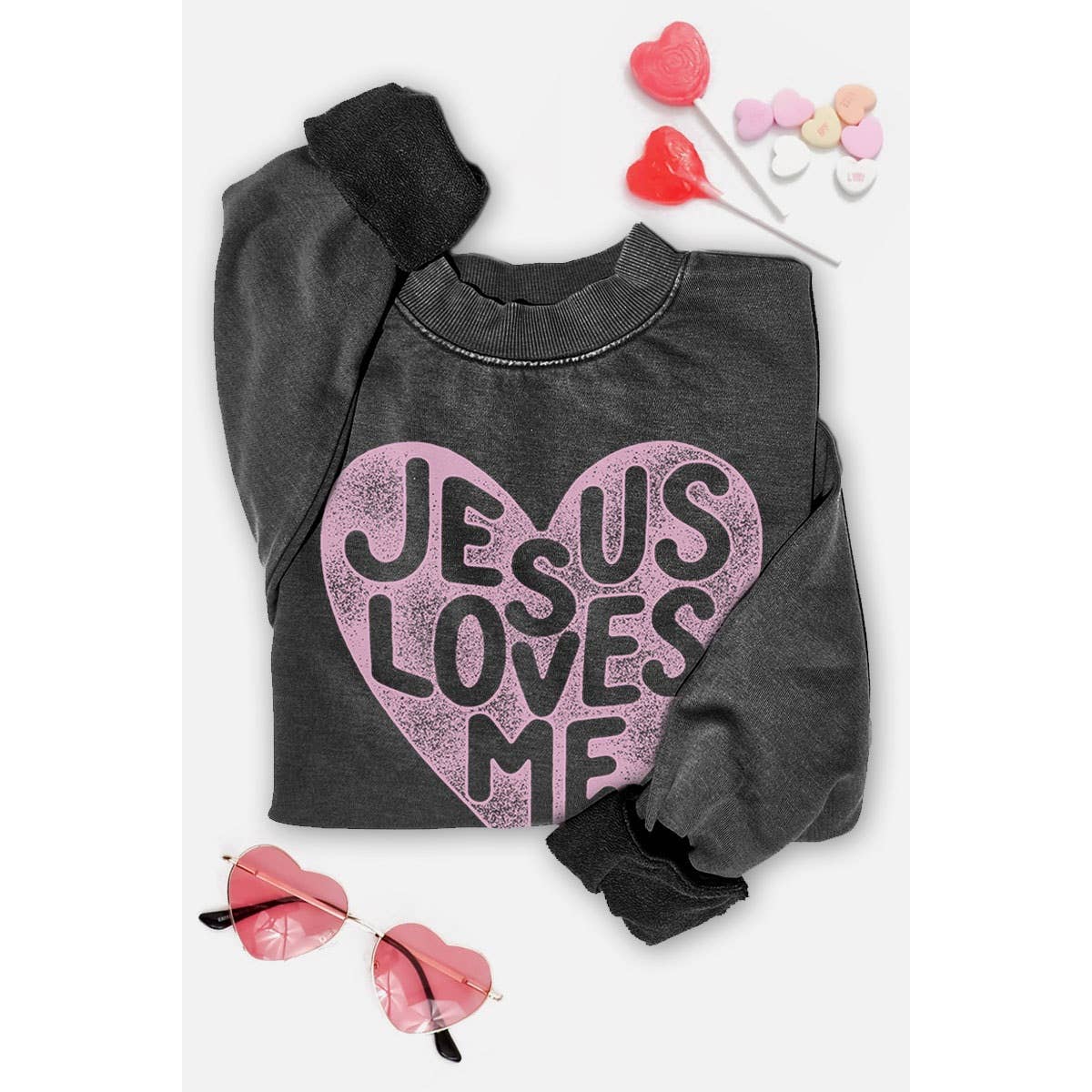 JESUS LOVES ME