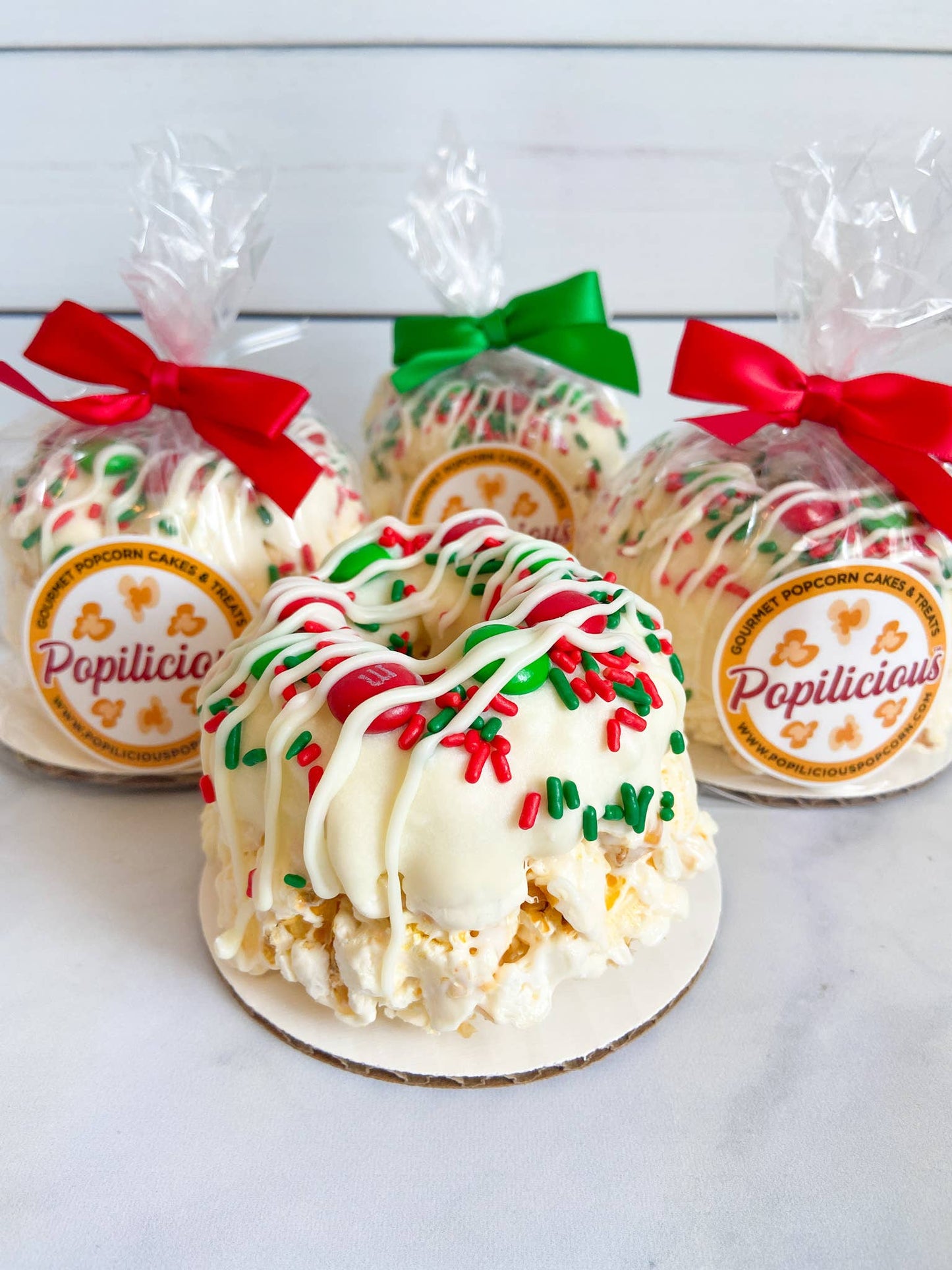 Christmas Mini Gourmet Popcorn Cakes