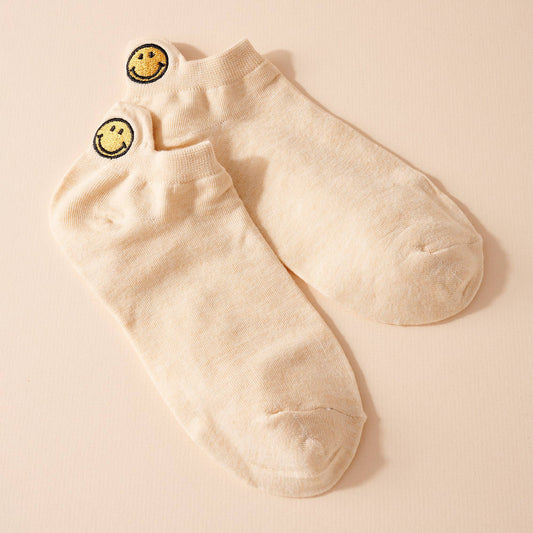 Smile Embroidered White Ankle Socks