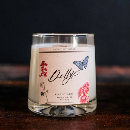 Dolly Candle: 8oz